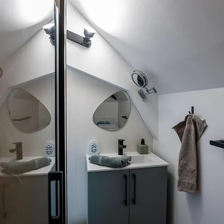Apartment La Jungle - High Tech - Netflix - Wifi Tres Debit *