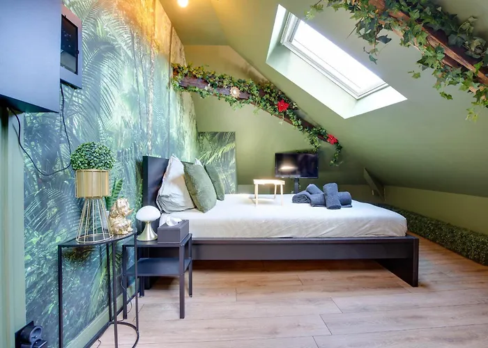 Apartament La Jungle - L'experience Immersive Vertou